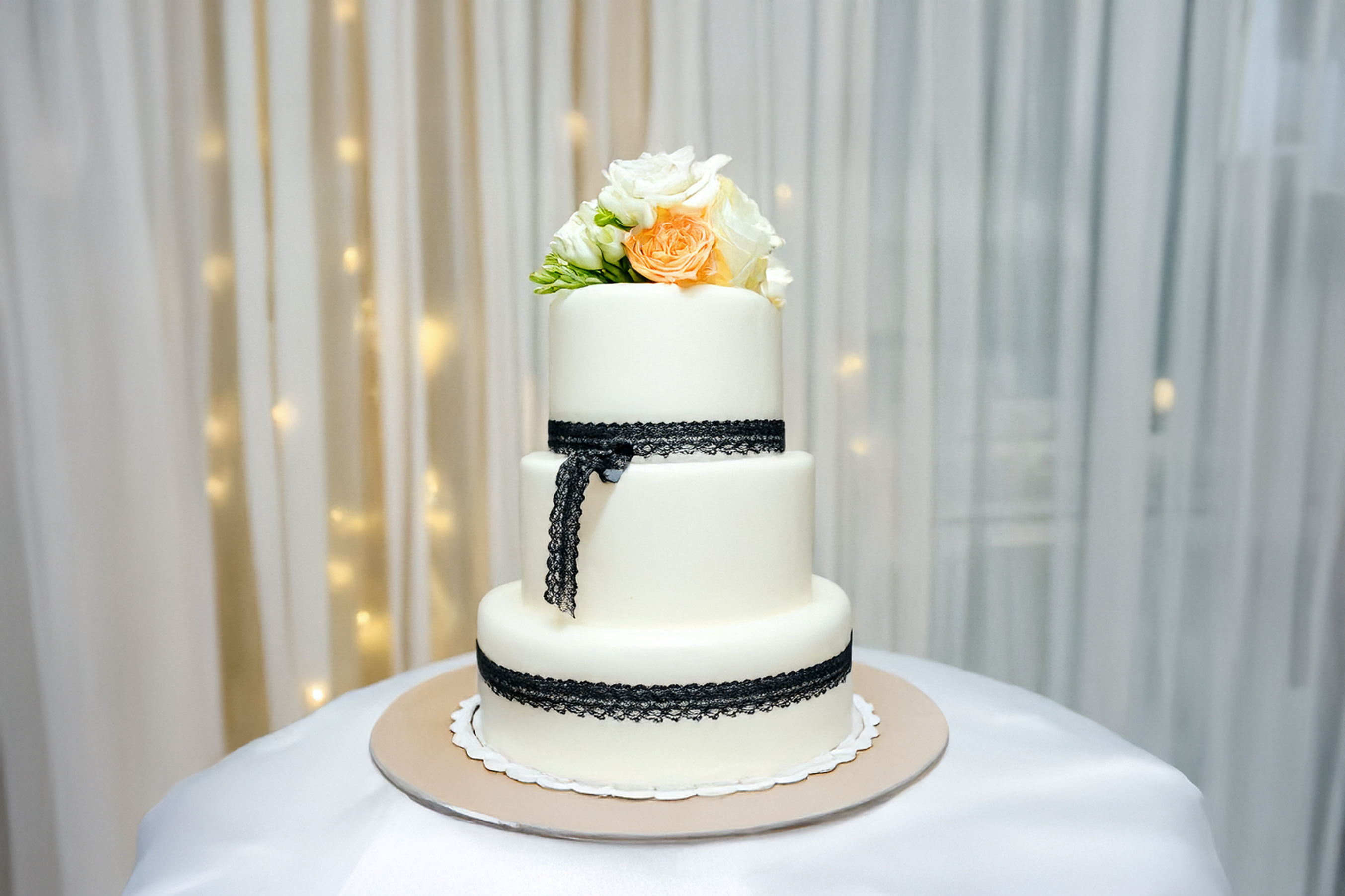 Affordable wedding cakes las vegas | Honestweddingadvice.com Affordable wedding cakes las vegas | Honestweddingadvice.com