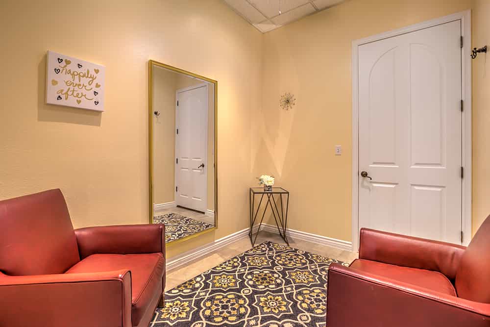 Las Vegas wedding chapel dressing room