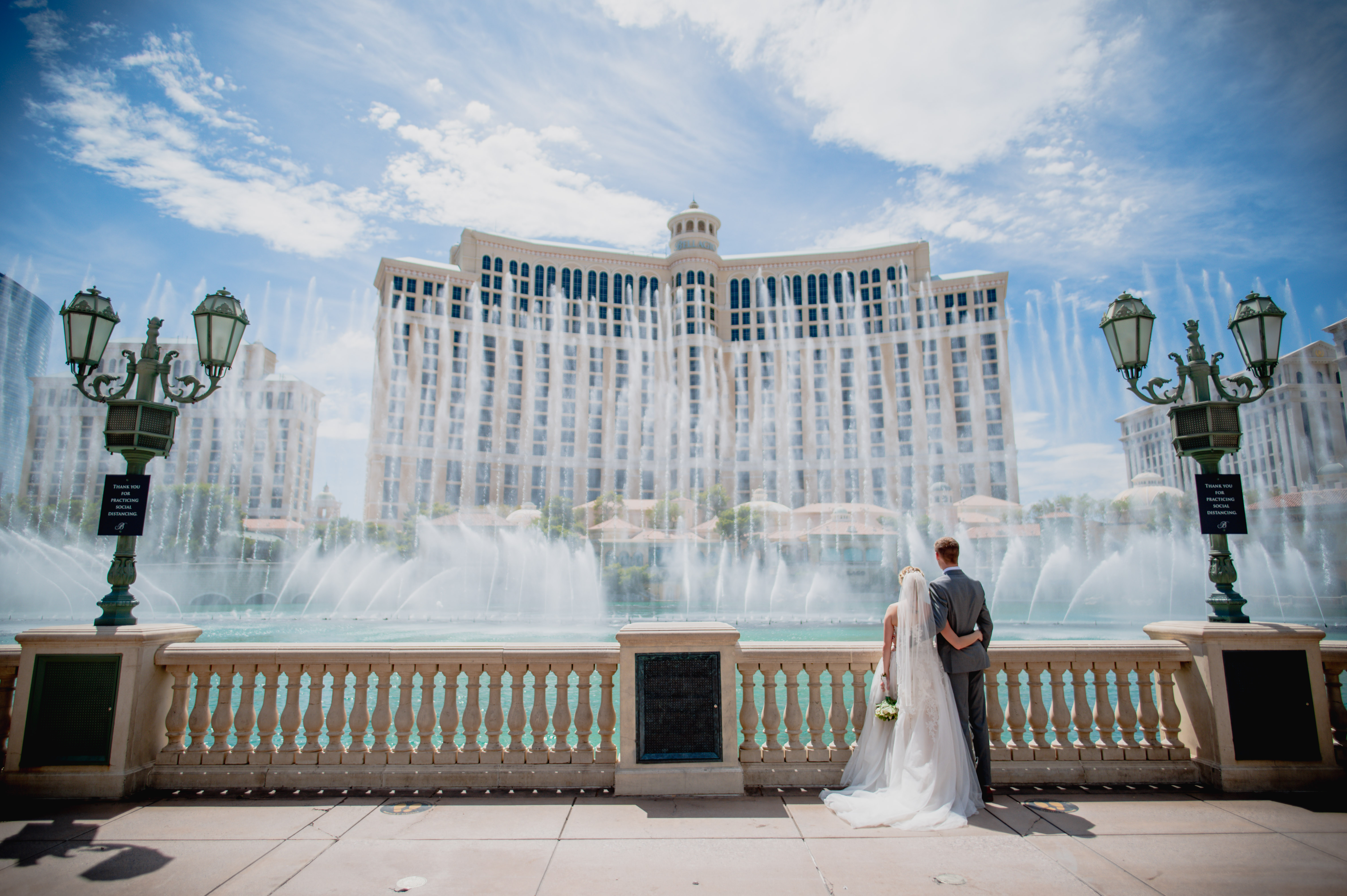 Vegas Strip fountains wedding photo