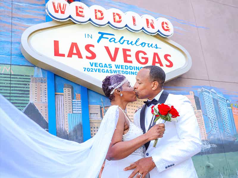 Fabulous Wedding in Vegas sign Photo op